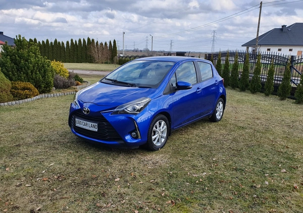 Toyota Yaris cena 58900 przebieg: 19000, rok produkcji 2018 z Leśna małe 254